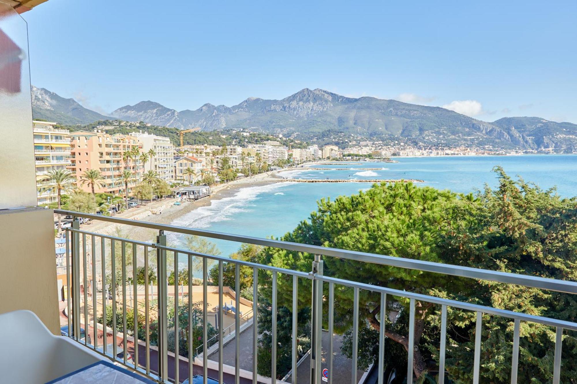 Hotel Alexandra Roquebrune-Cap-Martin Exterior photo